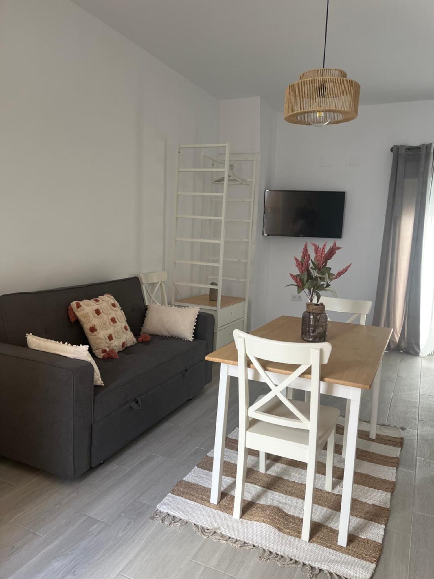 Apartamentos Turisticos A.Parra Jerez de la Frontera Exterior foto