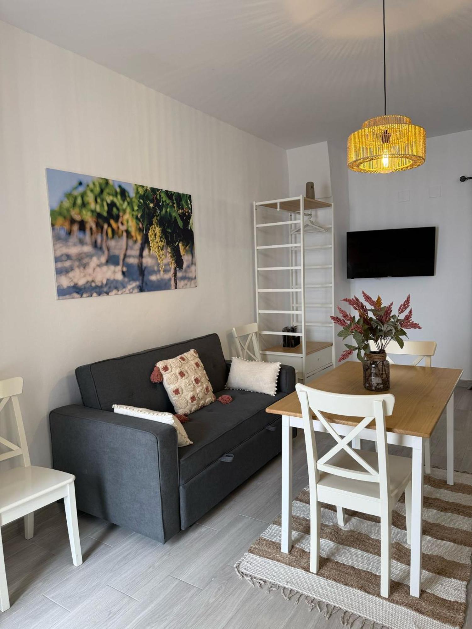 Apartamentos Turisticos A.Parra Jerez de la Frontera Exterior foto
