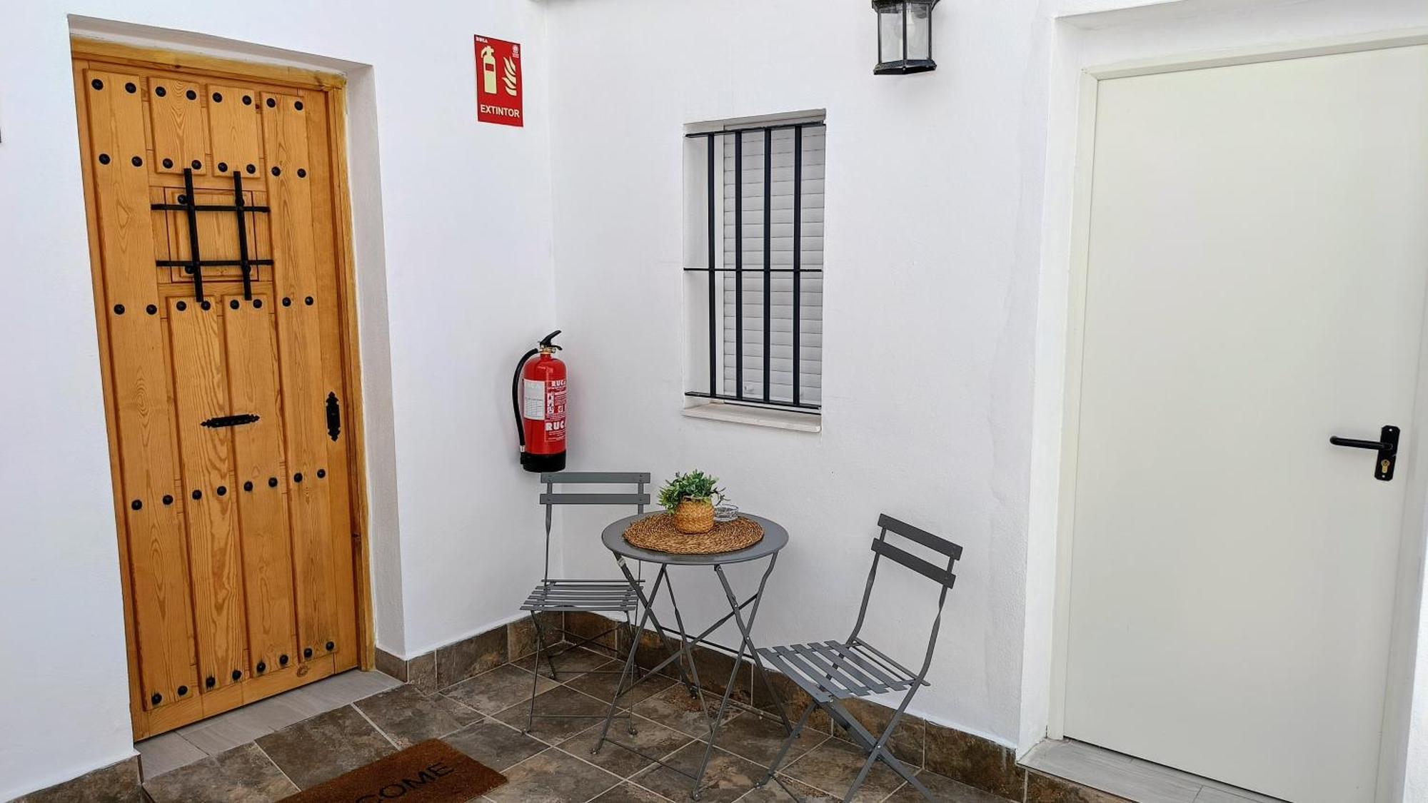 Apartamentos Turisticos A.Parra Jerez de la Frontera Exterior foto