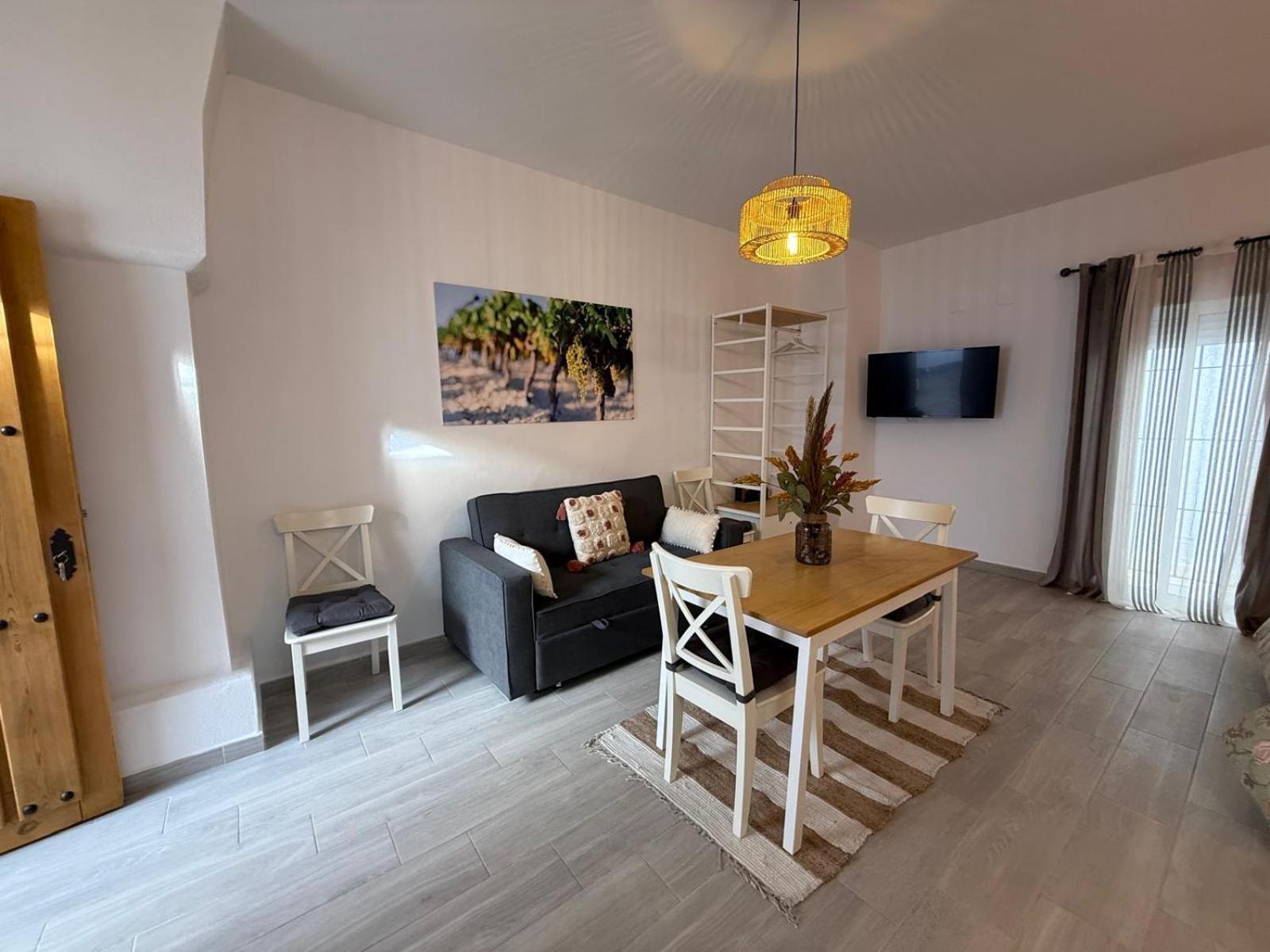 Apartamentos Turisticos A.Parra Jerez de la Frontera Exterior foto